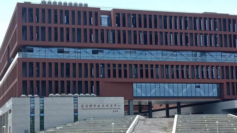 电子设计公司的技术实力是选择合作伙伴的首要标准。可以从以下几个方面进行考察：